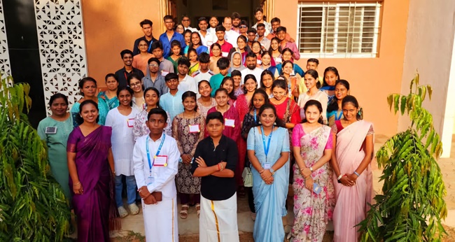 Regional Students Leadership Training Program (RSLTP) begins at Don Bosco Mission, Davanagere, Dioce Regional Students Leadership Training Program (RSLTP) begins at Don Bosco Mission, Davanagere, Dioce