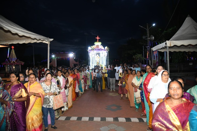 Sixth Day of Devotion Preceding the Annual Feast of St Anthony Held at Dornahalli, Mysore