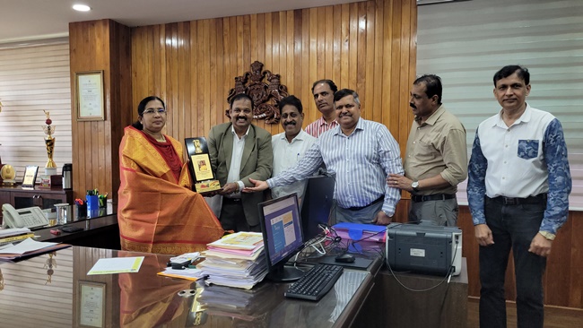 Non-Resident Kannadigas of Bahrain Submit Petition to Mangalore and Udupi DCs