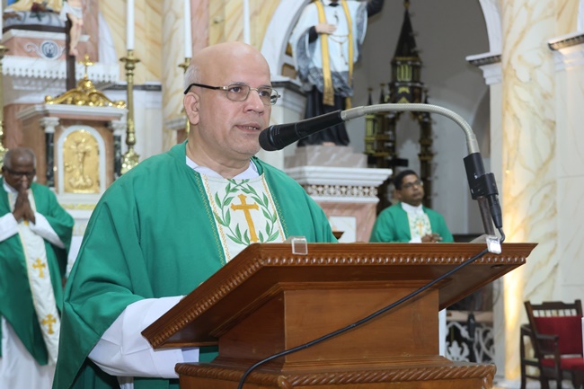 St Anthony Shrine in Mangaluru Hosts Fourth Day of Novena in Anticipation of Annual Relic Feast