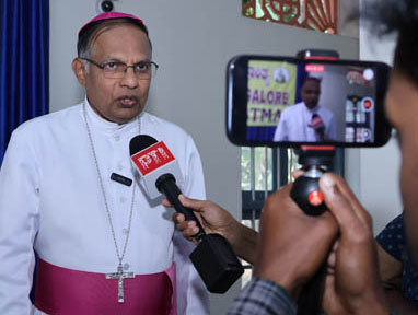 Bishop of Mangalore Shares Christmas Message with journalists and media reporters