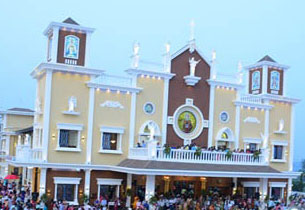 Mangalore: Triple Celebration at St. Lawrence Church, Bondel