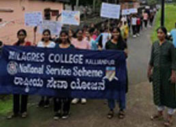 Milagres College, Kallianpur organizes Grama Sourabha-One day NSS Residential Village Exposure Camp