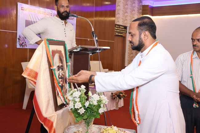 Mangalore Diocesan Commission for Laity Organises ‘Gandhi Smriti’ Conference on Martyrs’ Day