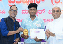 Fuddar Prathistan felicitates 341 meritorious student achievers