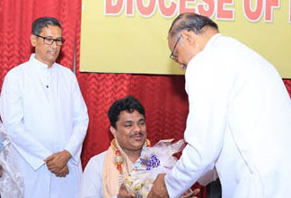 Mangalore Diocese Felicitates Catholic Leaders and Achievers